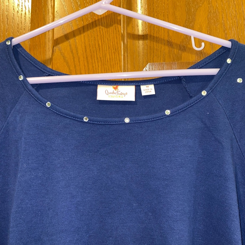 Euc 1x Quacker Factory Navy Top With Embellishment - image 3